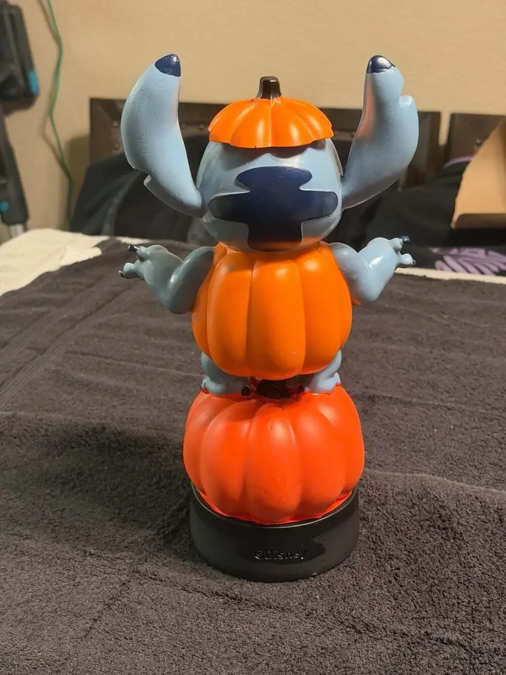 Disney Stitch in Pumpkin Costume Halloween Resin Figure Statue